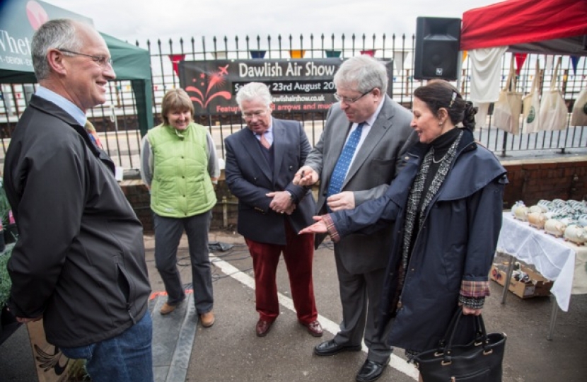 Transport Secretary Patrick McLoughlin and Anne Marie speak to local businesses